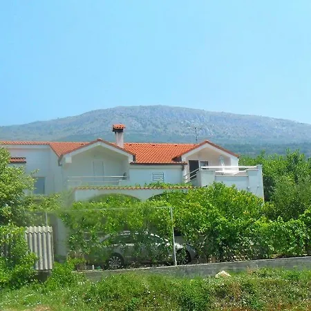 Apartment Dama